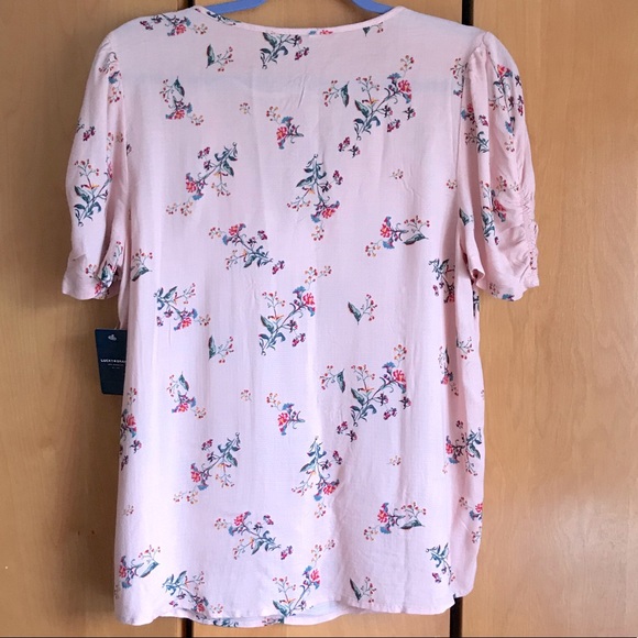 Lucky Brand Pink Multi Floral Tie Rounded Hem Short Sleeve Blouse - Picture 3 of 10
